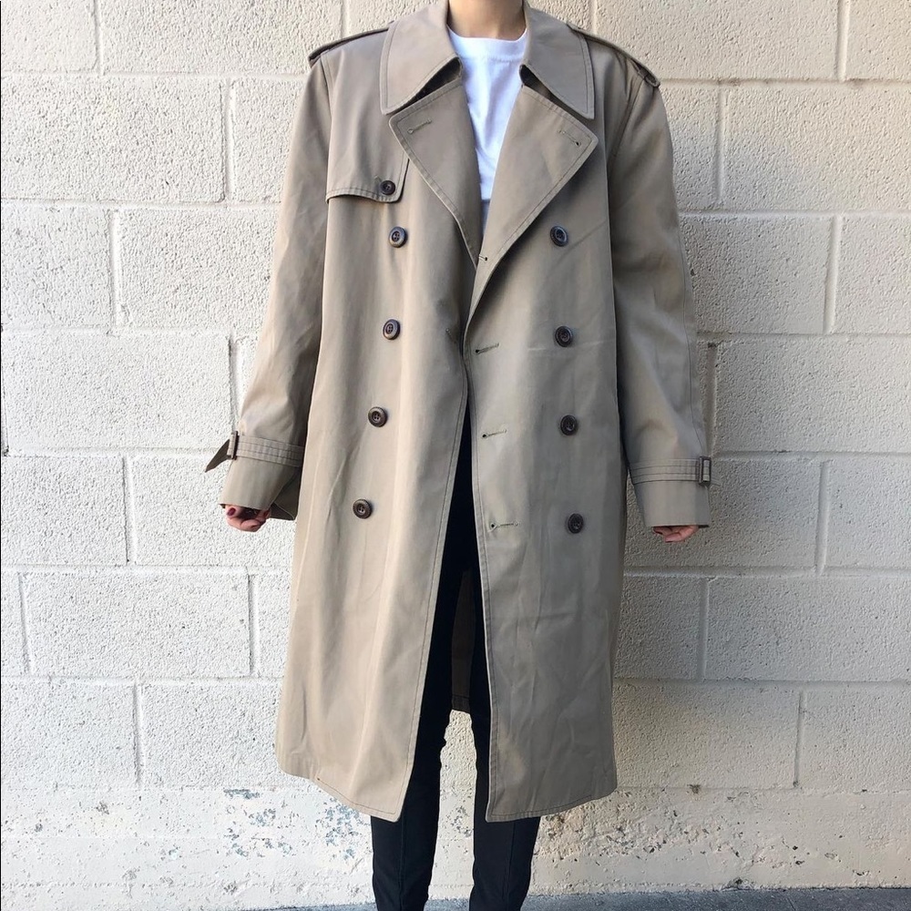 Vintage Oversized Beige Trench Coat - Picture 4 of 7